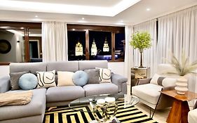 Cathedral Boutique By Lugo Collection